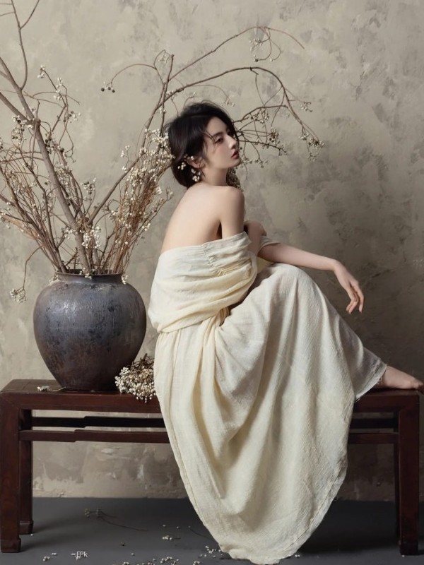 Artistic Retro Oil Painting Th - đánh giá và giá Photography Studio